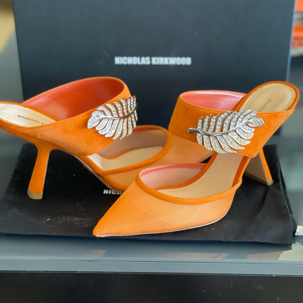 NICHOLAS KIRKWOOD ORANGE HEELS💝HP